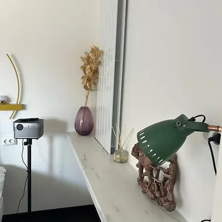 Leoicom ホームステイ *