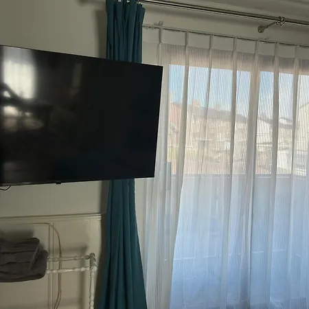 Leoicom ホームステイ ザントフォールト