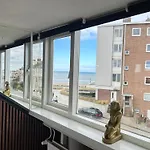 Δωμάτια σε οικογενειακή κατοικία Leoicom Zandvoort