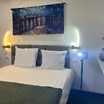 Leoicom Privatunterkunft