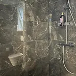 Privatunterkunft Leoicom *