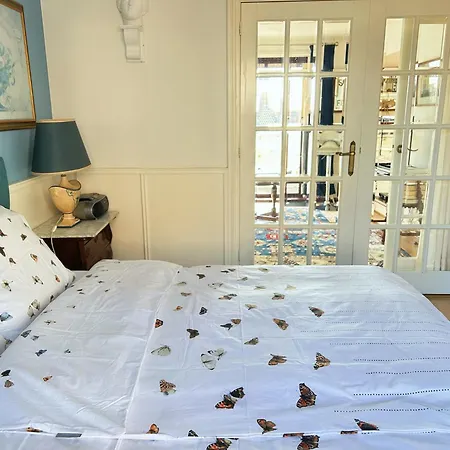 Leoicom Homestay Zandvoort