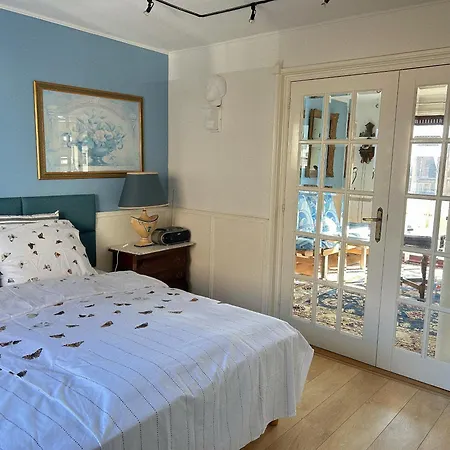 Leoicom Homestay